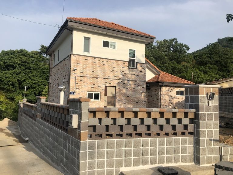 색감있는 조화 휀스형 세종벽돌 ㄹ자 단독주택현장 #31