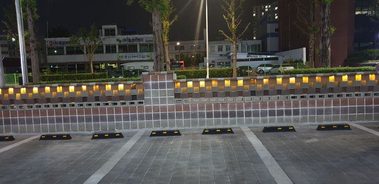 [광주 중흥동] 주차장담장 LED담장으로 저녁에도 밝게