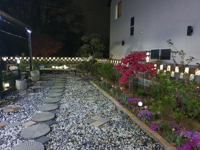 [충남 아산] LED담장과 화단, 조경