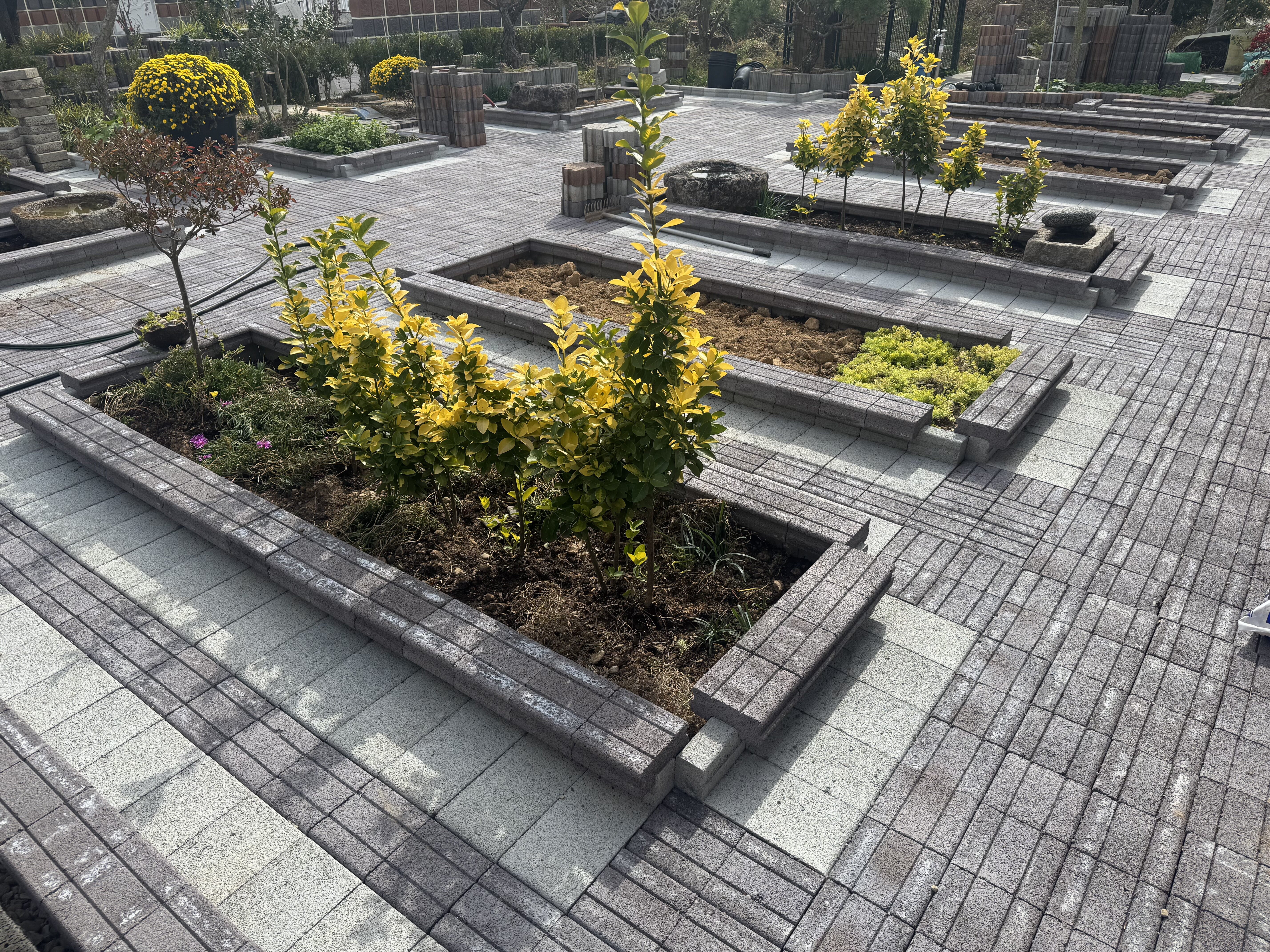 #2 바닥재를 겸한 쿠바식 텃밭블럭